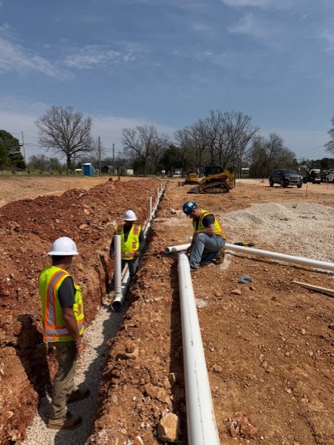 PercPro crew laying pipe